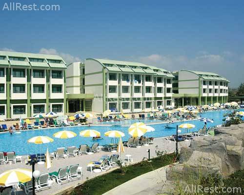 Golden Coaste Resort Hotel 8